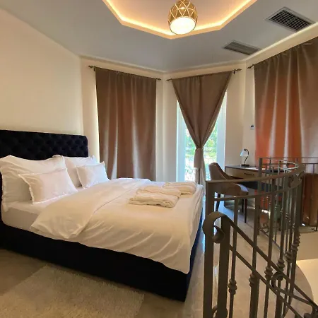Jugovo S Apartment *