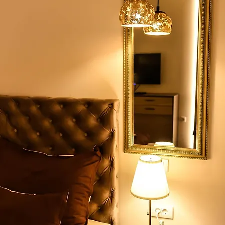 Jugovo S Apartment *